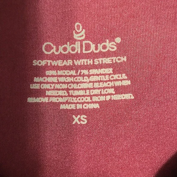 Cuddl Duds long sleeve top, maroon color - Picture 4 of 4
